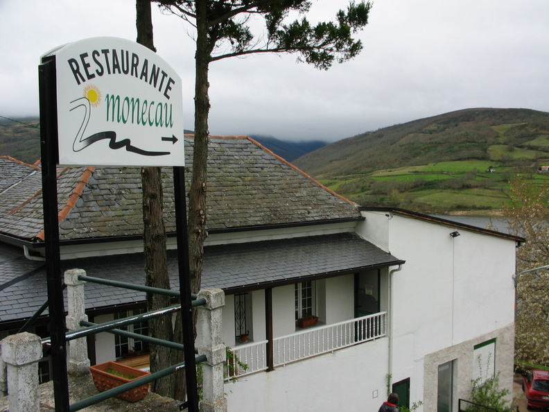 Nice stop over at Queixa - view of the lakes from restaurant